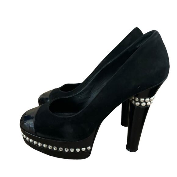 Chanel Black Satin and Patent Leather Cap Toe Pearl Platform Pumps Size 38 - Picture 2 of 14